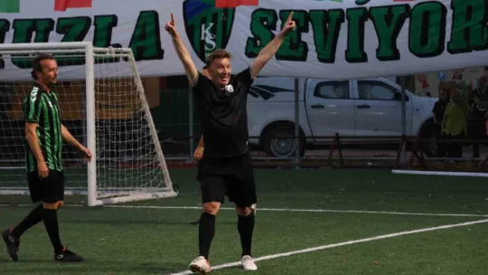 Kocaelispor 25. yılında depremi hatırlattı