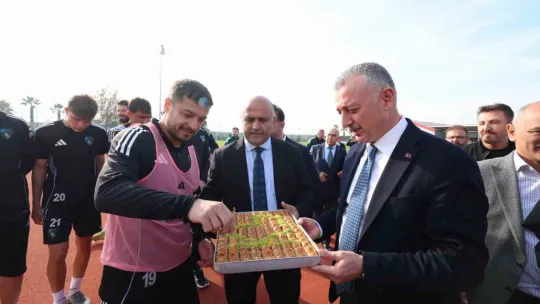 Kocaelispor'a Kasımpaşa maçı öncesi baklavalı moral