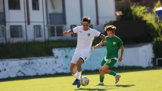 Kocaelispor'da gençler kader maçlarına çıktı