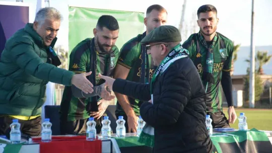 Kocaelispor'da imza şov