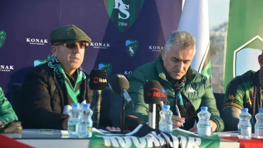 Kocaelispor'da imza şov
