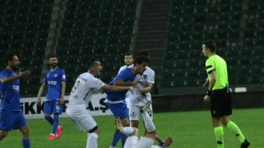 Kocaelispor Demir'i ezdi geçti: 3-0
