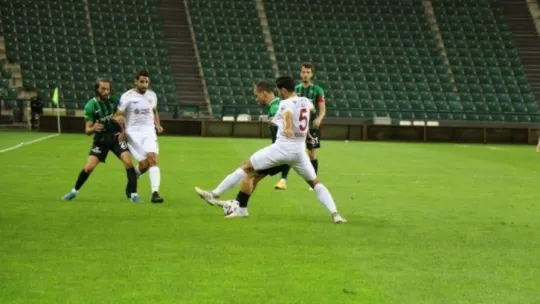 Kocaelispor dolu dizgin!