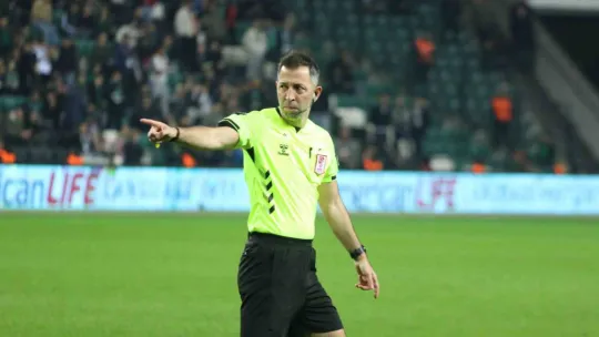 Kocaelispor en çok kartı Sakaryaspor maçında gördü