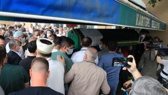 Kocaelispor eski başkanı Hüseyin Üzülmez toprağa verildi