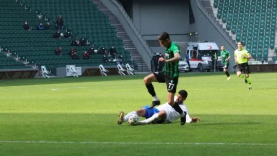 Kocaelispor ezdi geçti: 3-0