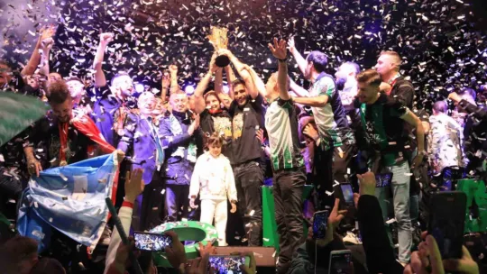Kocaelispor şampiyonluğu böyle kutladı