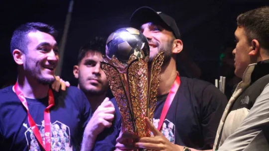 Kocaelispor şampiyonluğu böyle kutladı