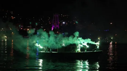 Kocaelispor'un şampiyonluğu tüm kentte coşkuyla kutlandı