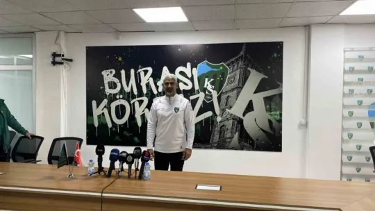 Kocaelispor'un yeni transferi Samet Yalçın ilk idmanına çıktı