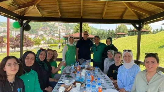 Kocaelisporlu taraftarlar sezonun yorgunluğunu attı