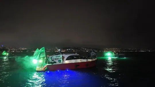 Kocaelisporlu taraftarlardan, Selçuk İnan'a 41. yaş sürprizi