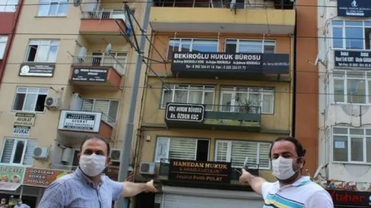 Kolonlar delinerek, su borusu geçirilmesine tepki: Akıl sağlığını zorlayıcı müdahale