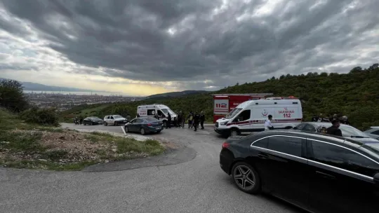 Kontrolden çıkan otomobil 150 metrelik uçuruma yuvarlandı: 2 yaralı