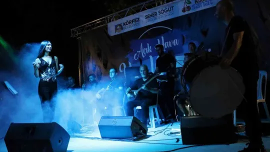 Körfez'de müzik dolu gece