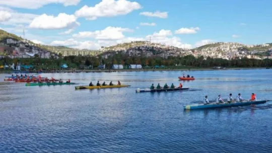 Körfez Kupası Deniz Küreği Yarışları'nda İzmit Sümerspor fırtınası esti