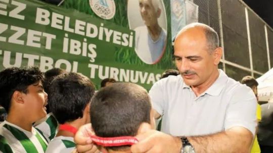 Körfez'de minikler futbol turnuvası düzenlendi