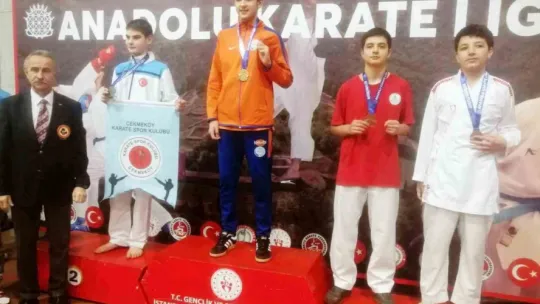 Kocaeli'ye 14 madalyayla döndüler