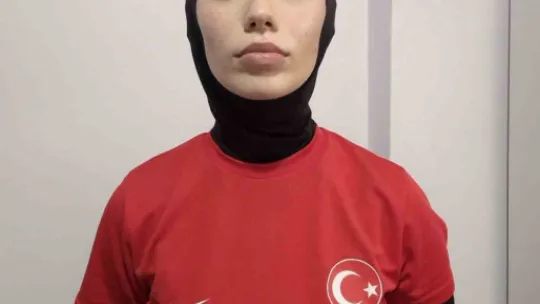Körfezli karateciler İsviçre'de madalya avına çıkacak
