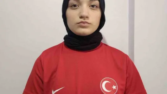 Körfezli karateciler İsviçre'de madalya avına çıkacak