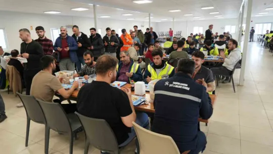 Körfezray şantiyesinde deprem şehitleri anıldı