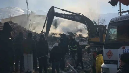 Körfezray şantiyesinde deprem şehitleri anıldı