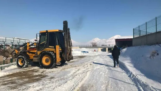 Körfezray şantiyesinde deprem şehitleri anıldı