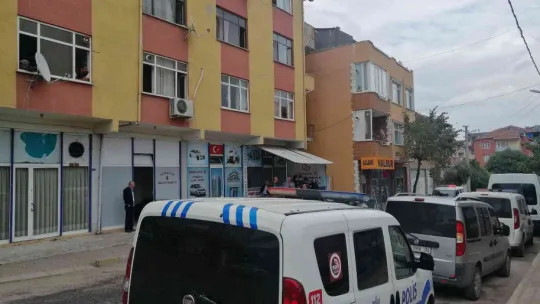 Kötü kokunun altından ölüm çıktı
