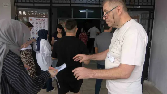 KPSS stresi: Geç kalan adaylar içeri alınmadı