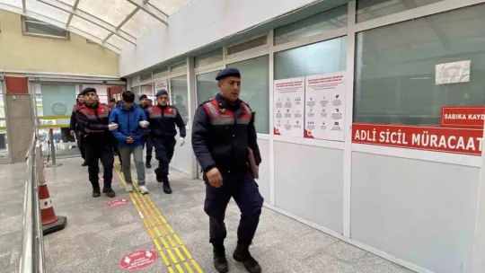 Kulübe cinayetine ilişkin 2 şüpheli adliyede