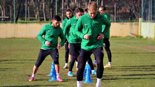 Küme düşer denilen takım, şimdi play-off mücadelesi veriyor