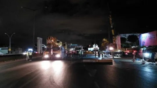 Kuruçeşme tramvay hattında gece mesaisi!