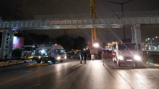 Kuruçeşme tramvay hattında gece mesaisi!