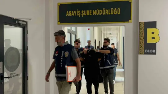 Kuyumcudan 560 bin TL'lik ziynet eşyası çaldılar