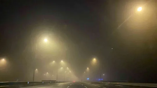 Yoğun sis otoyollarda etkili oluyor