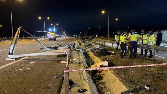 Kuzey Marmara Otoyolu'nda feci kaza : 2 ölü, 5 yaralı