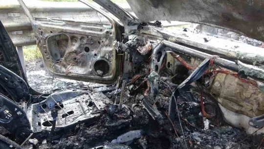 Kuzey Marmara Otoyolu'nda iki otomobil alev topuna döndü: 4 yaralı
