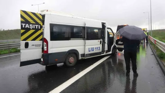 Kocaeli'de korkunç kaza: 13 yaralı