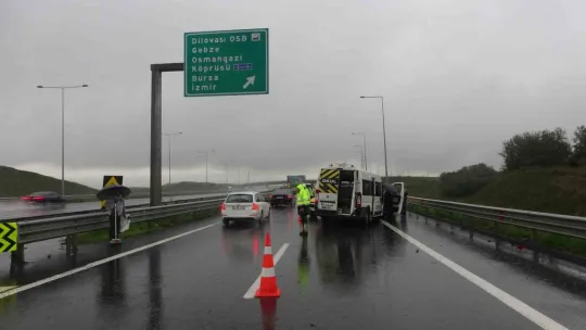 Kocaeli'de korkunç kaza: 13 yaralı