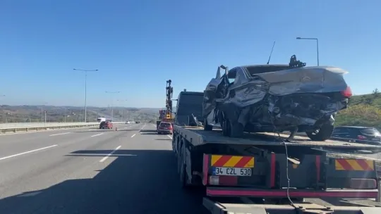Kuzey Marmara Otoyolu'nda otomobiller çarpıştı: 5 yaralı