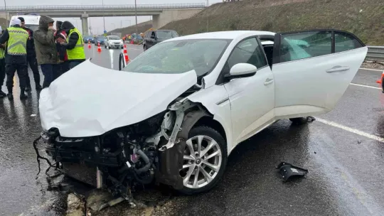 Kuzey Marmara Otoyolu'nda zincirleme kaza: 5 yaralı
