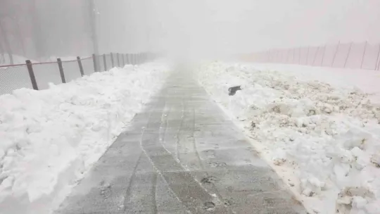 Kuzuyayla Kızak Pisti'ne yürüyen bant geliyor