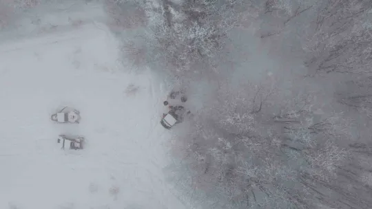 Lapa lapa kar altında adrenalin dolu yolculuk