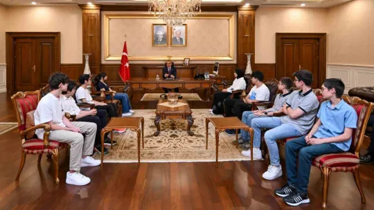 Vali Yavuz: Sizin gibi çalışkan vatan evlatlarına çok daha fazla ihtiyaç duyacağız