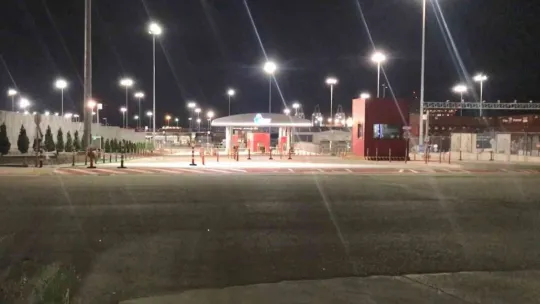 Limanda çalıştığı gemide 5 metre yükseklikten ambara düştü
