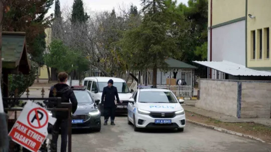 Lisede tartıştığı okul arkadaşını tornavida ile yaraladı