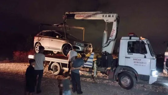 Lüks cip yeşillik alana düştü : 1 yaralı