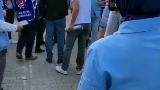 Sakarya'da işten çıkarılan işçiler ayaklandı!