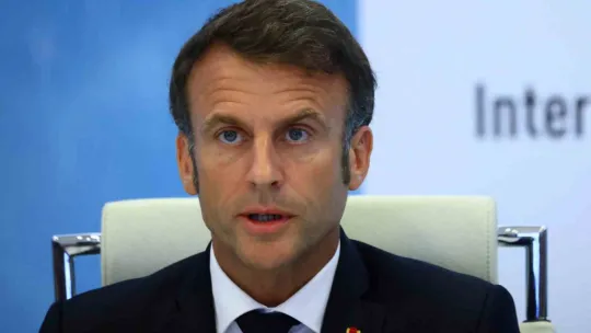 Macron: Sokaklara daha fazla polis konuşlandırılacak