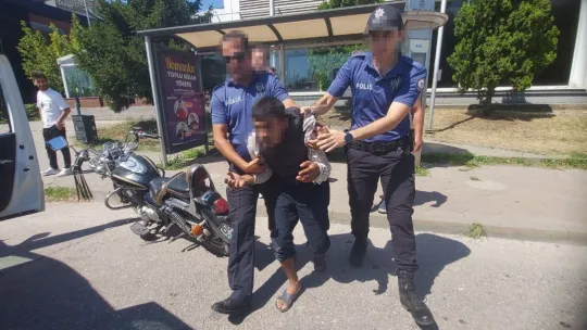 Mahalleli nöbet tuttu, yine tacize gelince ortalık karıştı